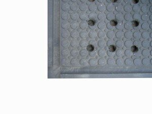 Interior plate perforated (115A)4
